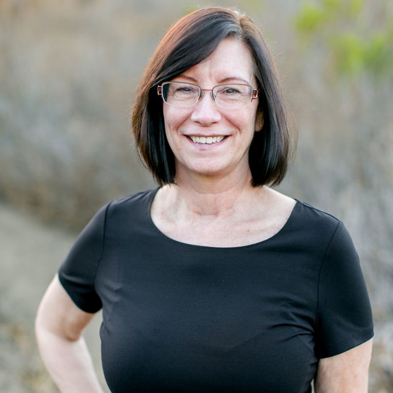 Kelly Camacho - Financial Advisor